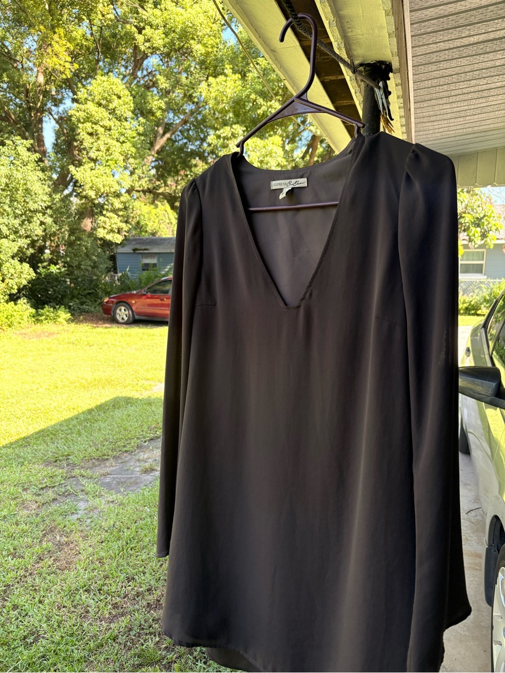 Black V-Neck Long Sleeve Dress